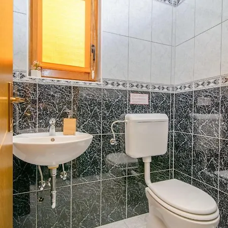 Dubravka Apartament *