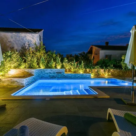 Apartament Dubravka *