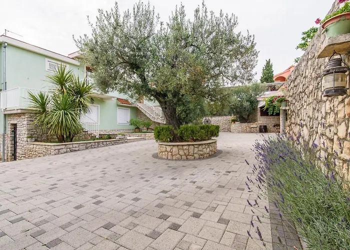 Apartment Dubravka Trogir