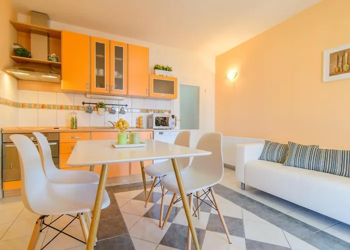 Dubravka Apartment Trogir